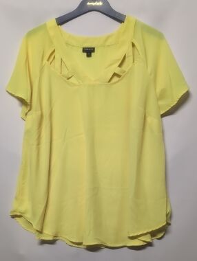 Torrid Cutout Short Sleeve Top